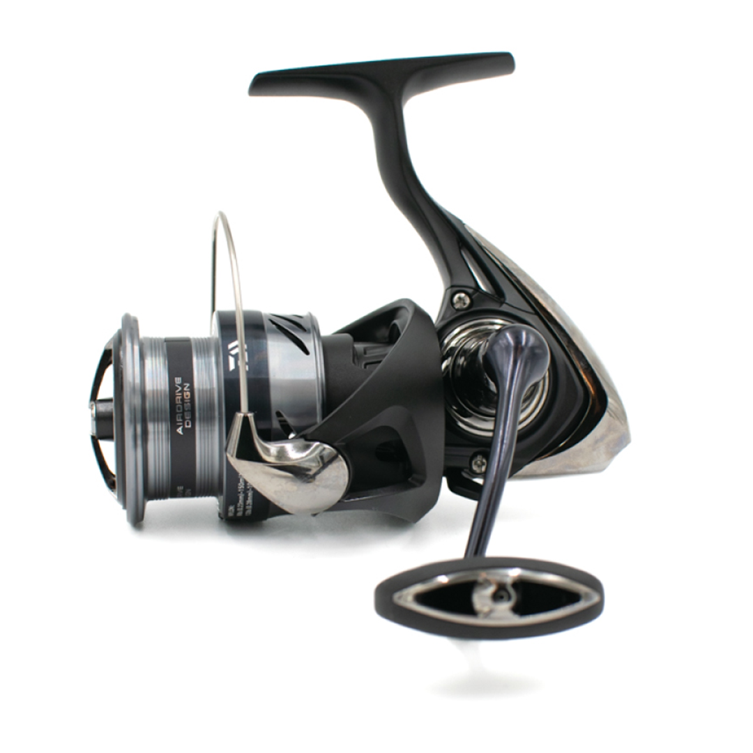 Daiwa Ninja 24 BS LT 2500 Spin Makinesi