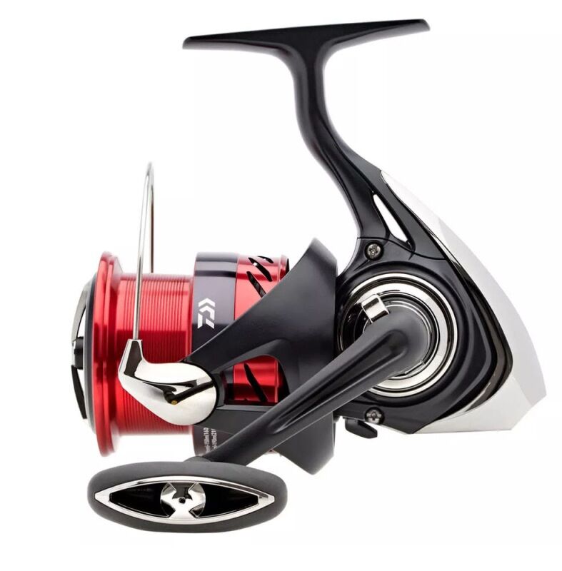 Daiwa Ninja 23 LT 3000 C Spin Makinesi